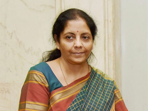പ്രതിരോധിച്ച് നിർമ്മല