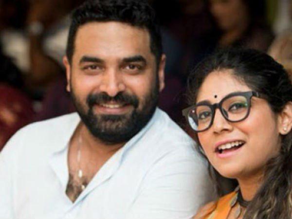 ഞാന് തീരെ ചെറുതാണ്