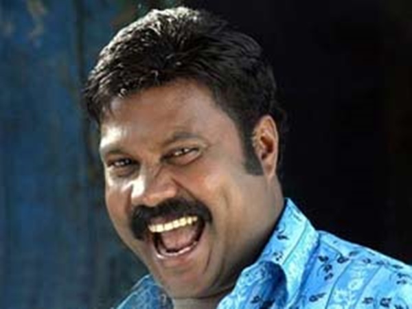 ചുവന്ന വെള്ളം ഒഴുകുന്നു