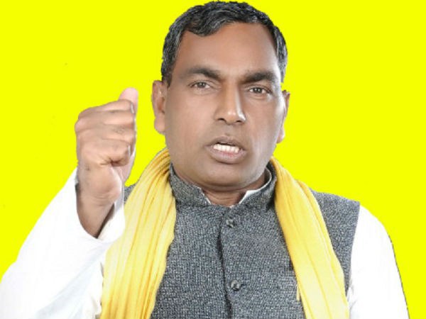 രാജ്ബാറിന്റെ പാര്ട്ടിക്ക് ആറ് പദവി