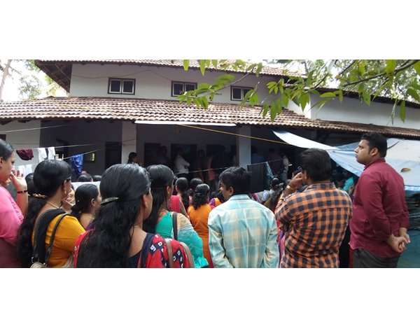 പരാതി വ്യാജമെന്ന് അധ്യാപകർ