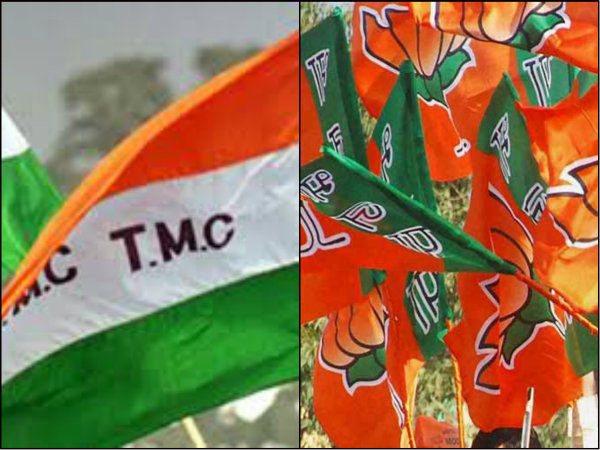 നേതാക്കൾ കാല് വാരുന്നു