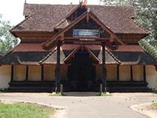 കണ്ടിയൂര് മഹാദേവക്ഷേത്രം