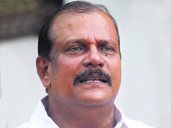 ചുവടുമാറ്റി പിസി