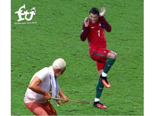 എന്തോന്നാ ജീ കാണിക്കുന്നത്...