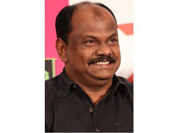 അസിസ്റ്റന്റായി