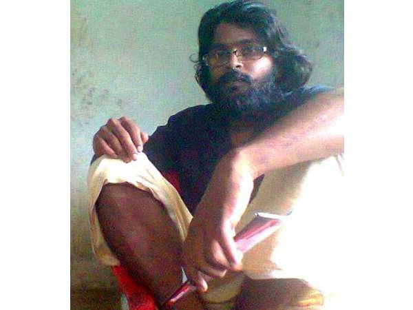 പോലീസാണ് ആദ്യം വെടിവെച്ചത്