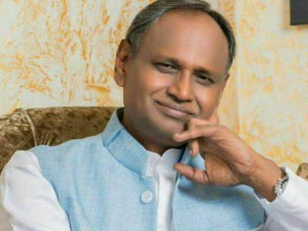 ചൗക്കിദാര് എടുത്തുമാറ്റി