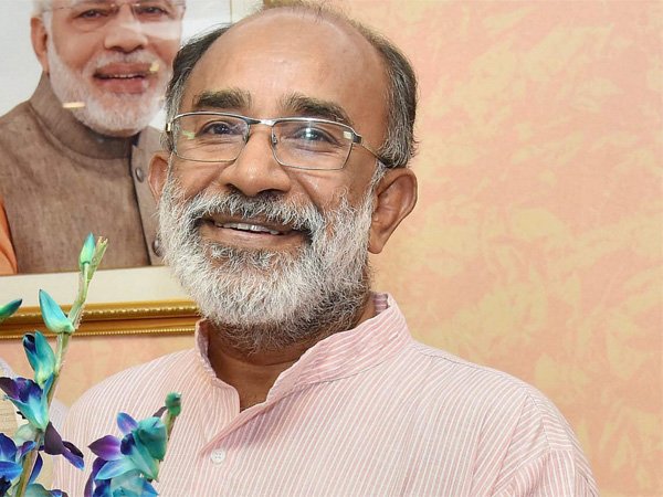 മകനെ വീട്ടിലേക്ക് അയച്ചു