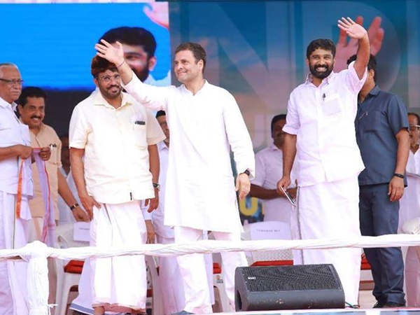 പാർട്ടി പദവികള് ഇല്ലാത്തവരെ