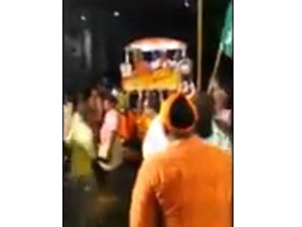 മോദി ആവശ്യപ്പെട്ടു