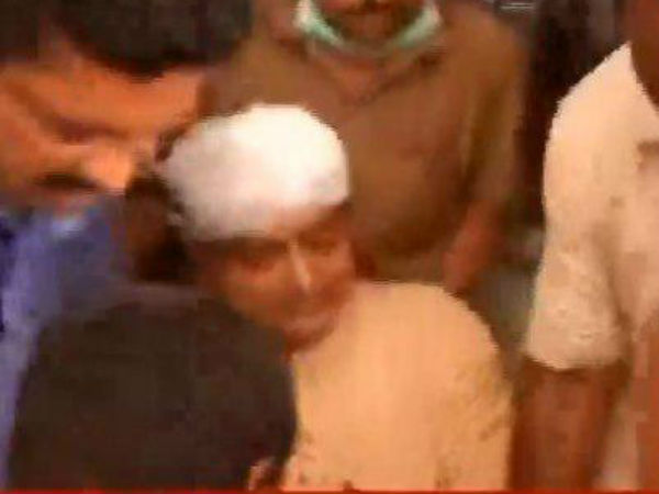 നിര്ദേശം അനുസരിക്കാതെ