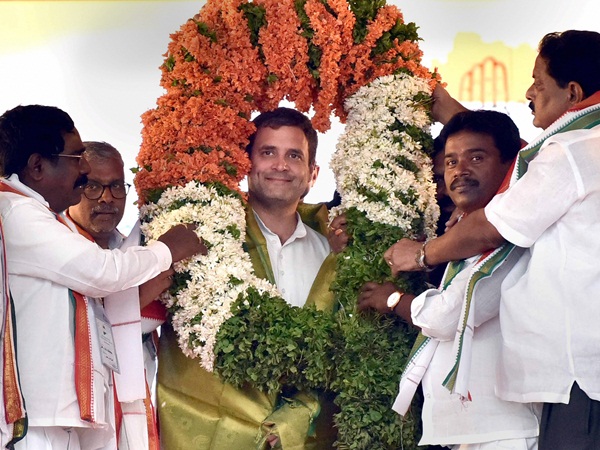 കണക്ക് വേറെ രാഹുൽ വേറെ