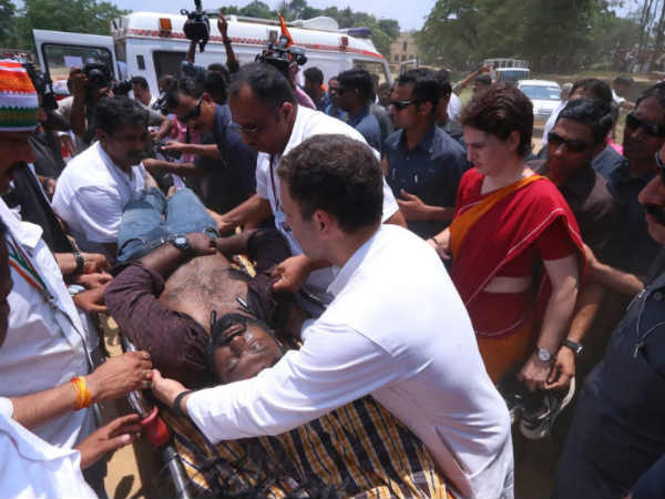 റിപ്പോര്ട്ടറുടെ ഷൂ എടുത്തത് പ്രിയങ്ക