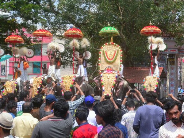 ഇനി പൂരത്തിനില്ല