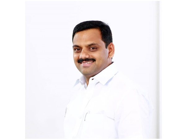 യുഡിഎഫ് തരംഗത്തിനൊപ്പം