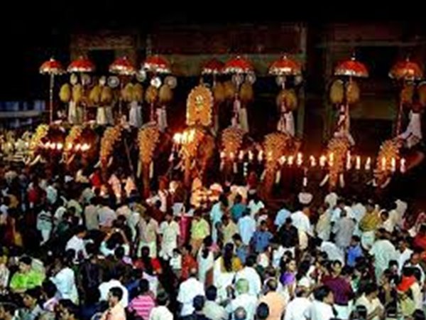 തെക്കോട്ടിറക്കം