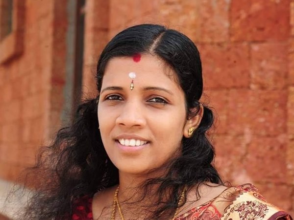 ലിനിയുടെ ഓർമയ്ക്കായി.