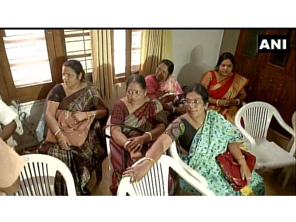 20 കൗണ്സിലര്മാരും