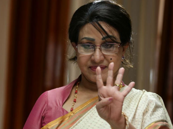 എന്തുകൊണ്ട് ഷീല ഉള്പ്പെട്ടില്ല
