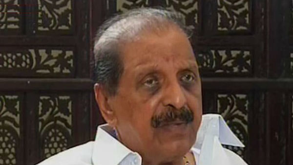 പിള്ളയെ വെട്ടിയപ്പോള് ആദ്യ പിളര്പ്പ്