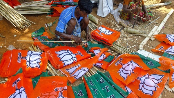 കണ്ണന്താനവും പിസി ജോര്ജ്ജും