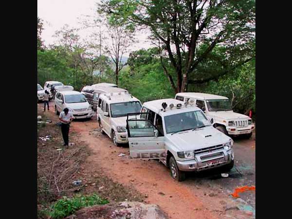 കോണ്ഗ്രസ് നേതാക്കള് കൊല്ലപ്പെട്ടു
