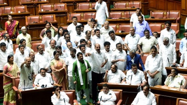 സഭയുടെ അംഗബലം 203
