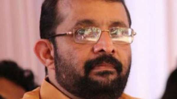 വേദന കൊണ്ട് തേങ്ങുന്നു