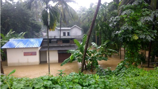 പുത്തുമലയില് രക്ഷാപ്രവർത്തനം തുടരുന്നു