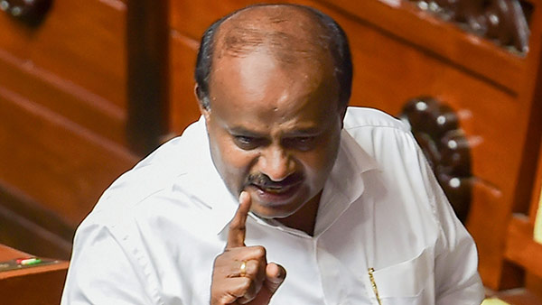 ഫോണ് സംഭാഷണങ്ങള് ചോര്ന്നതെങ്ങനെ