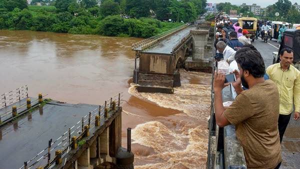 തീവ്രതയനുസരിച്ച് പ്രാദേശിക മഴയുടെ വിഭജനം ഇങ്ങനെ