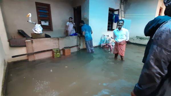 രണ്ട് ദിവസം ഇരുട്ടിൽ