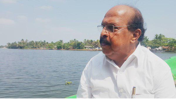 'ദുരിതാശ്വാസ ക്യാമ്പിലെ കഴുത'