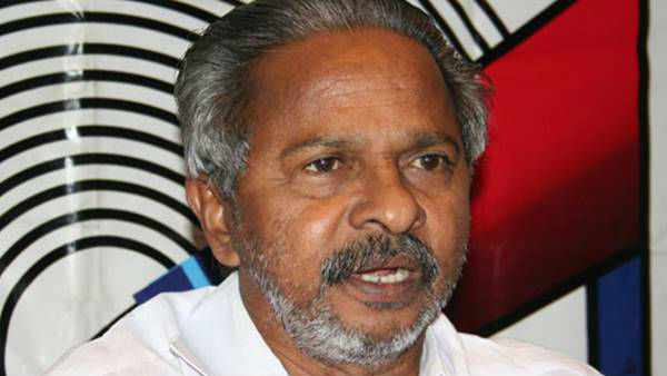 പീതാംബരക്കുറുപ്പിനെതിരെ പ്രതിഷേധം
