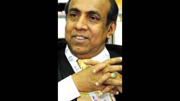 രവി പിള്ള, തോമസ് കുര്യന്, ജോയ് ആലുക്കാസ്