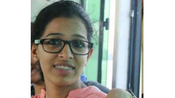 പോലീസ് പാഞ്ഞത് യുവാവിന് പിന്നാലെ