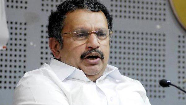 പീതാംബരക്കുറുപ്പിന് വേണ്ടി മുരളി