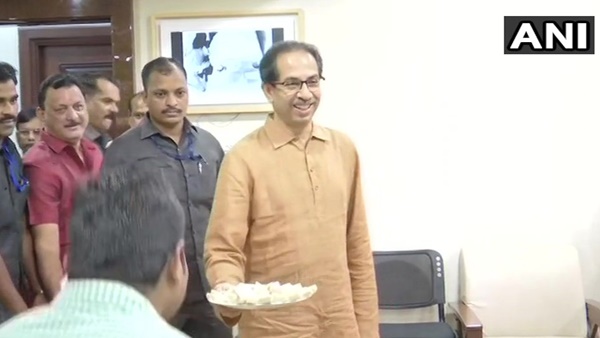 വാക്കുകള്ക്ക് ശ്രദ്ധനല്കുക
