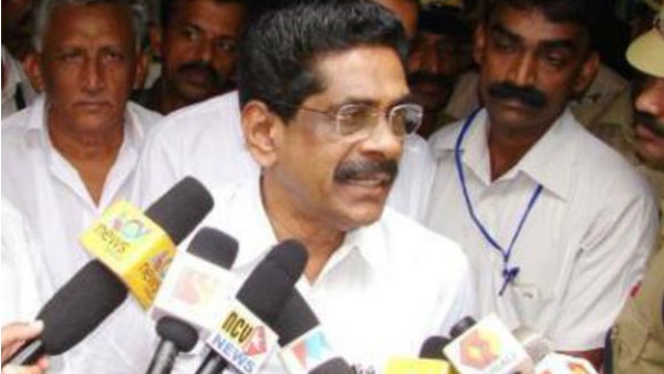 പുനഃസംഘടന വേണം