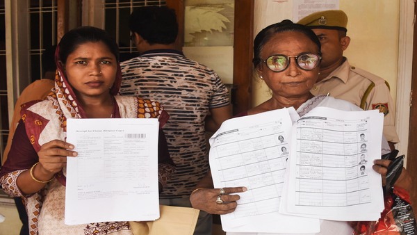 രണ്ട് യോഗങ്ങള് ചേര്ന്നു