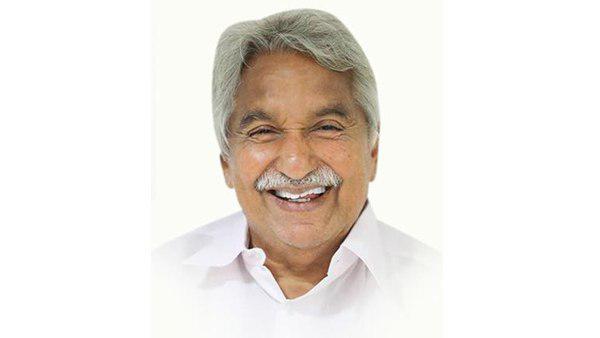 ഉമ്മന്ചാണ്ടി ഒഴിയുമ്പോള്