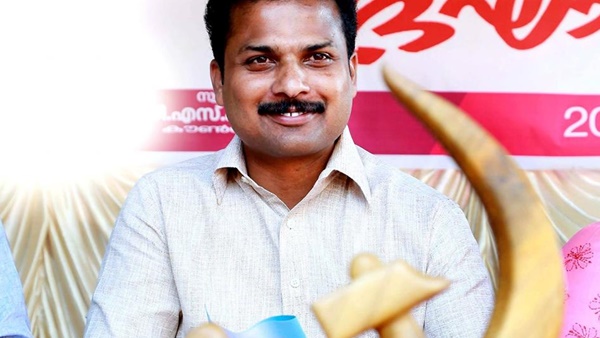 വട്ടിയൂര്ക്കാവിലും കോന്നിയിലും