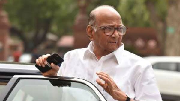 ക്ഷമയോടെ കരു നീക്കി പവാർ