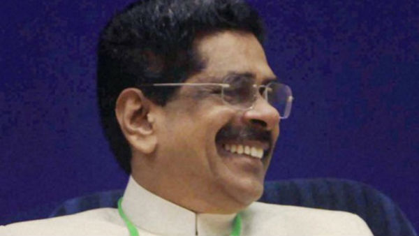 മുല്ലപ്പള്ളി തീരുമാനിക്കും