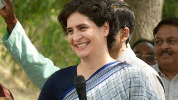 പ്രിയങ്കയുടെ ആദ്യ നീക്കങ്ങള്