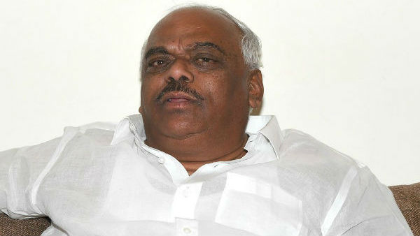 എംഎൽഎമാരെ അയോഗ്യരാക്കിയ നടപടി