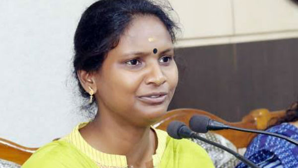 രമ്യയുടെ പ്രതിഷേധം