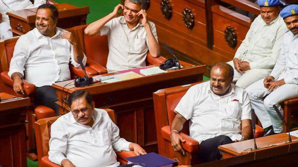 അയോഗ്യരാക്കിയത്