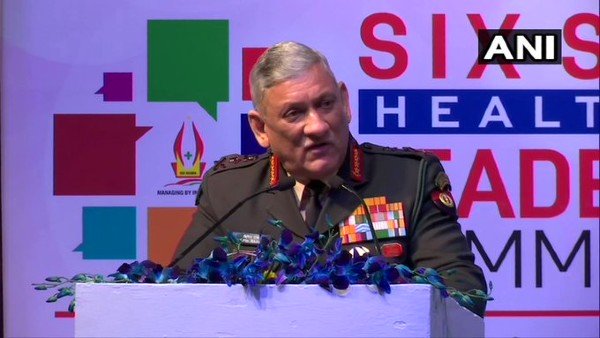 ഇന്ത്യയെത്തന്നെ പാകിസ്താനാക്കി മാറ്റുകയാണ്